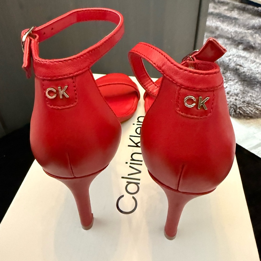 New Calvin Klein Red Fairy heels size 6 - Picture 5 of 10